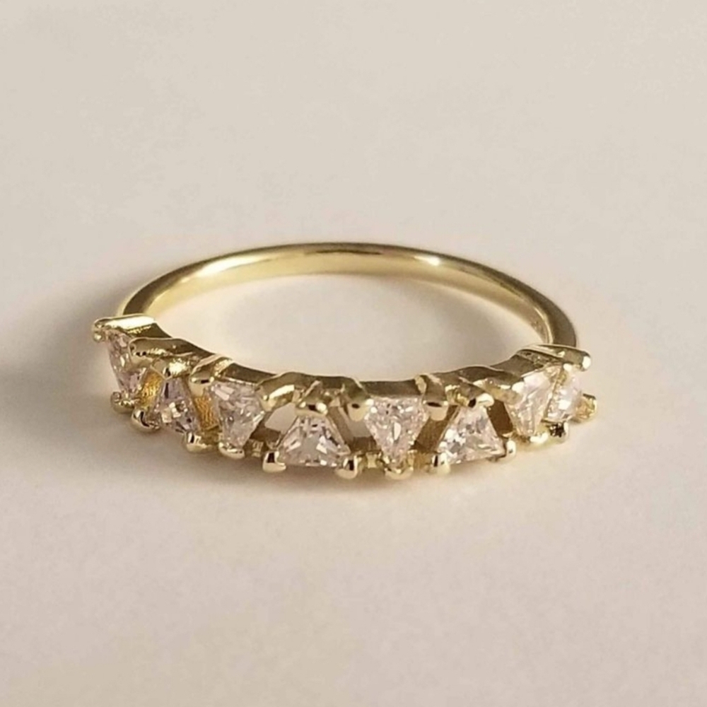 New 18K Gold Plated Trillion Cut Diamond Band Ring for Women
